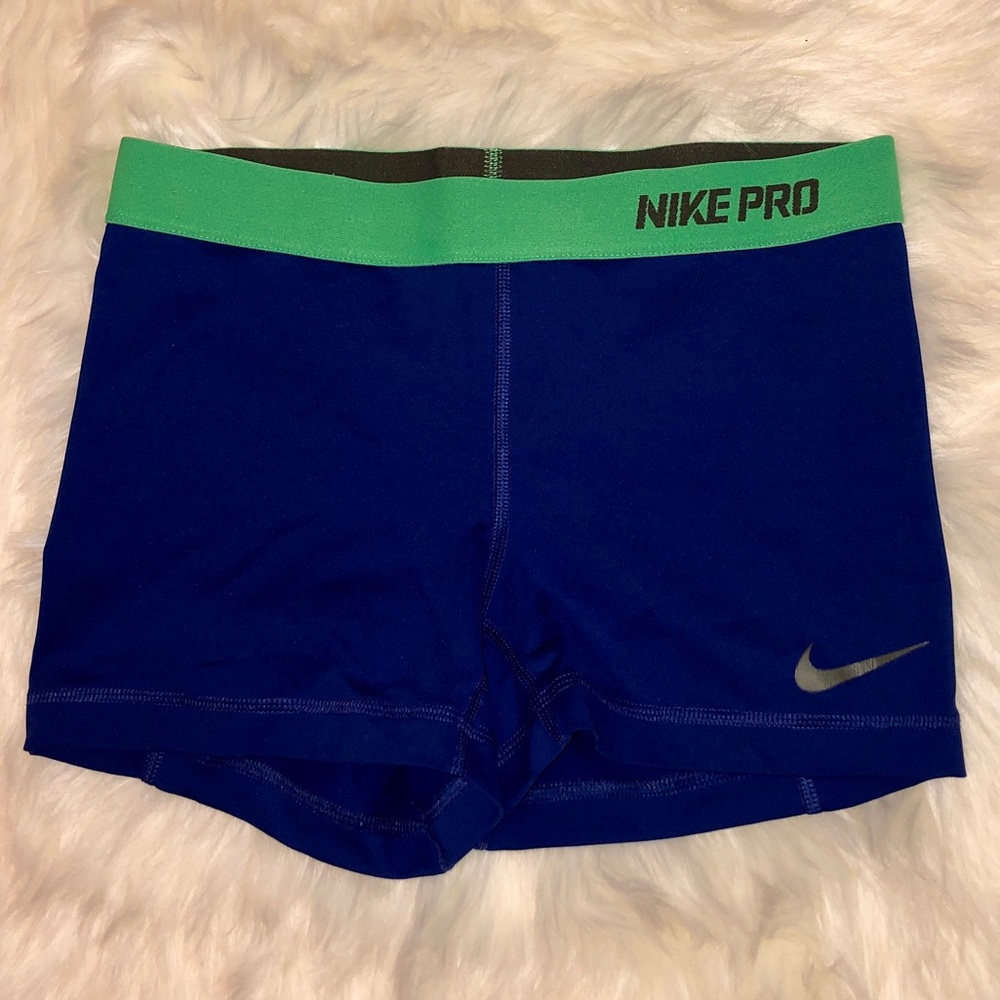 Nike Pro 3inch shorts